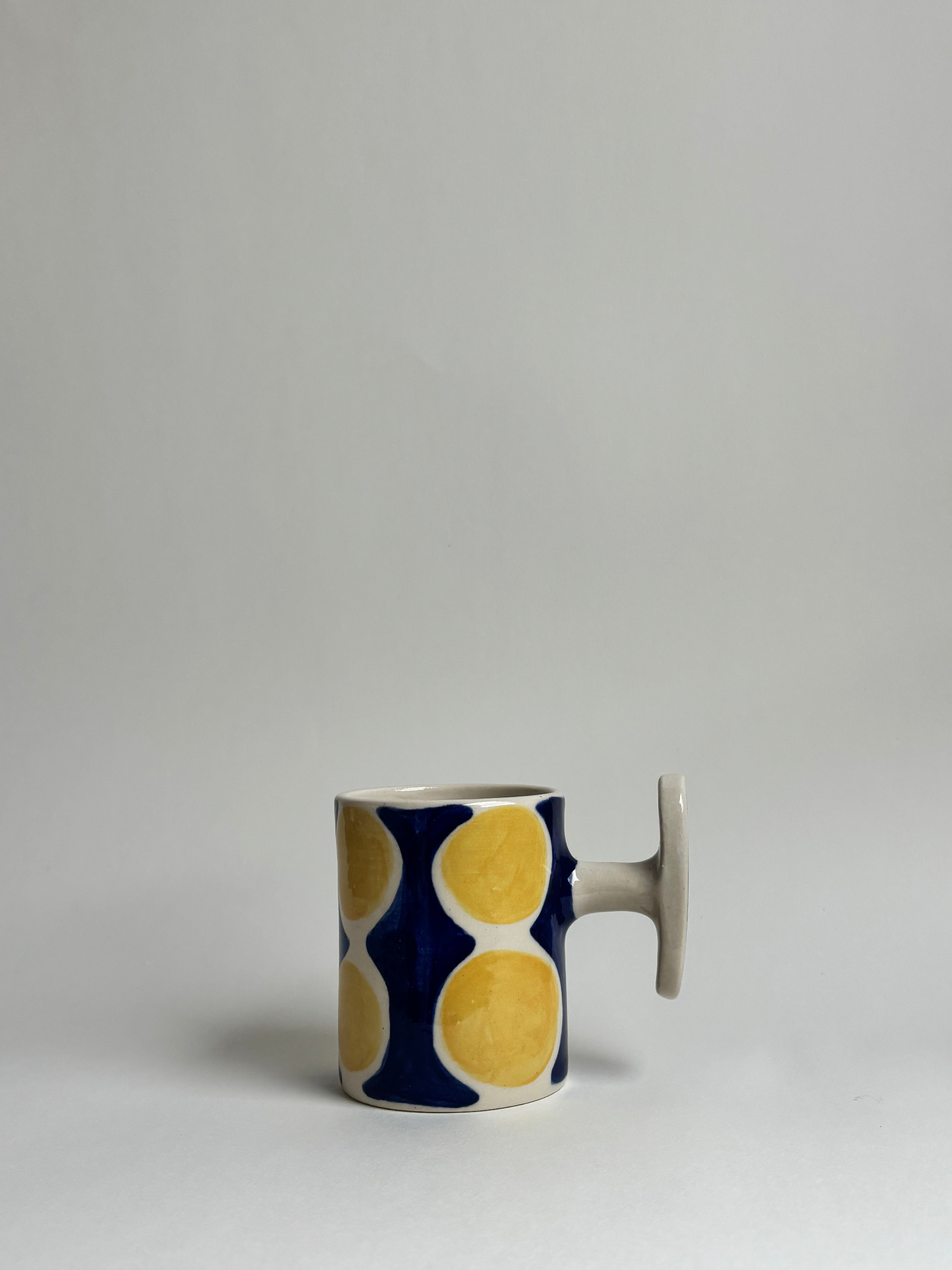 Yellow dots